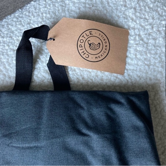 BNWT Chipotle Backpack - Picture 2 of 8